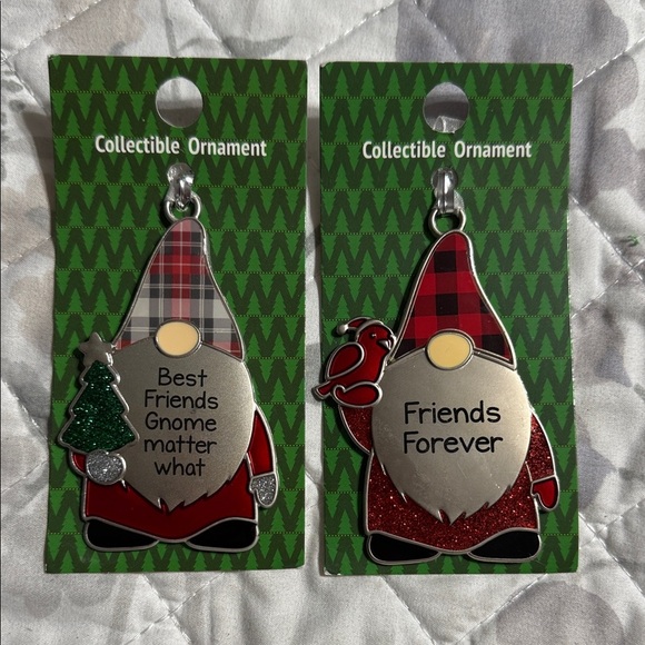GANZ Other - GANZ Gnome Friends Ornament Set - Red and Silver